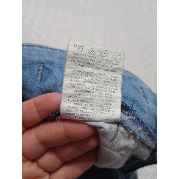 Lee Riders Jean Shorts Women’s Sz 7/8M Bermuda Blue Denim Botton And Zipper - Picture 8 of 12